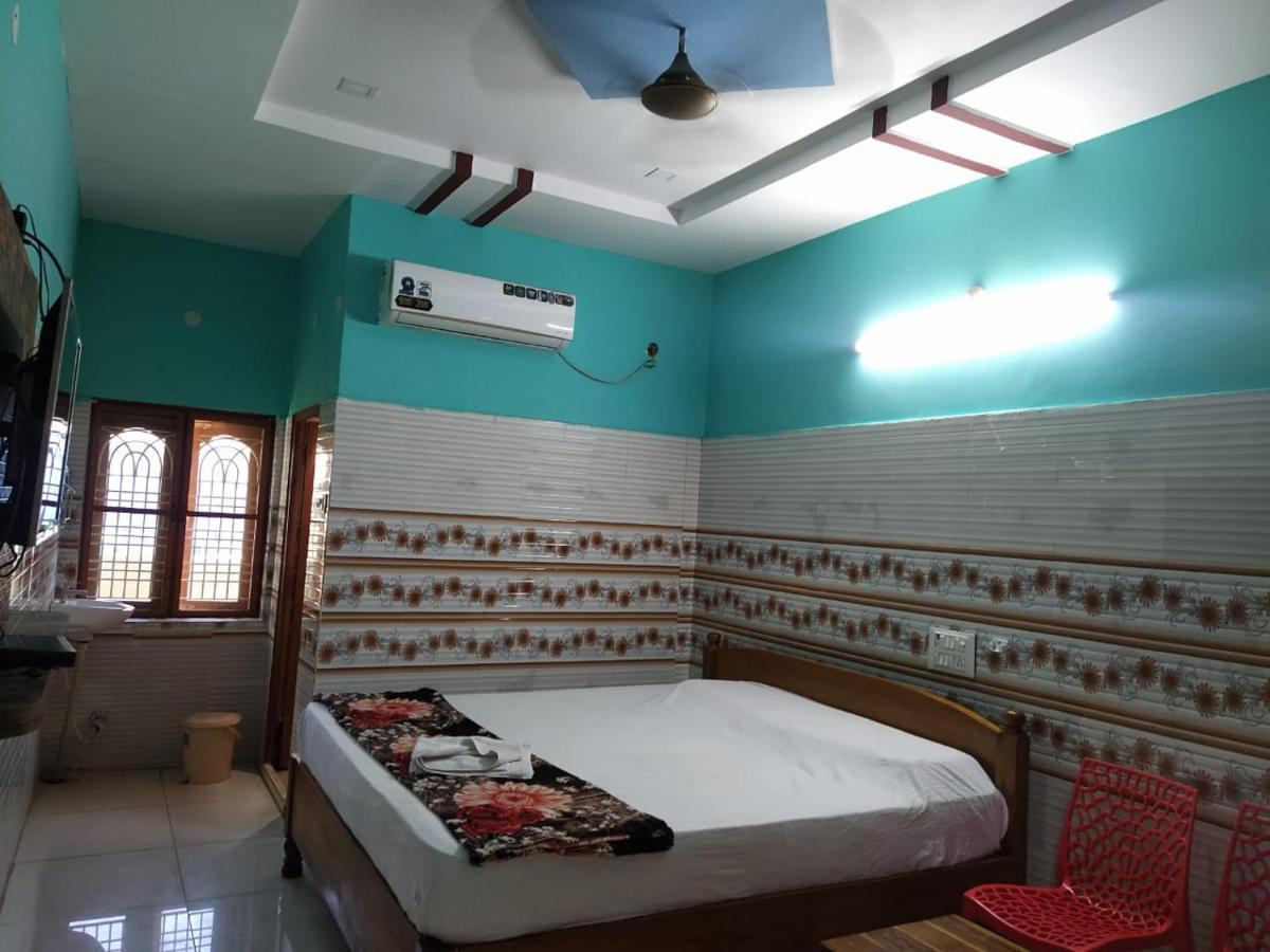 Prasanna Laxmi Residency Bhadrāchalam Exterior photo